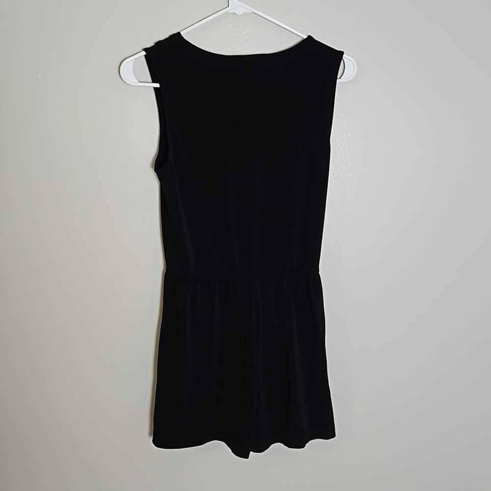 BCBGeneration V-Neck Surplice Skort Romper Black XXS - Picture 7 of 11